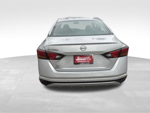 Used 2024 Nissan Altima 2.5 S image 19