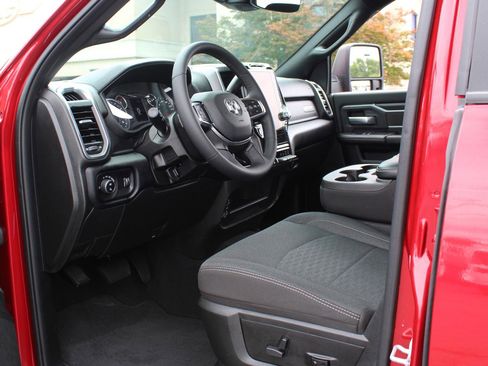 Used 2026 RAM 2500 Big Horn AWD/4WD image 20