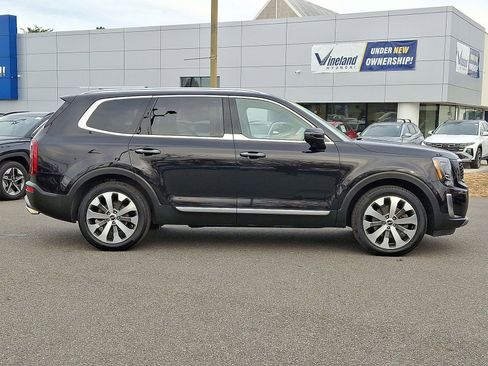 Used 2022 Kia Telluride S image 6
