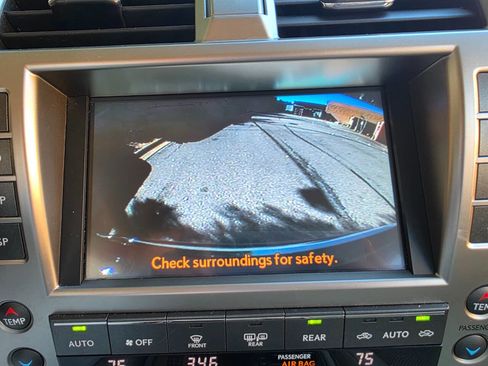 Used 2013 Lexus GX 460 image 24