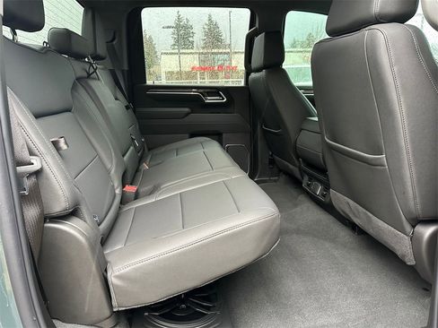 Used 2025 Chevrolet Silverado 2500 LTZ image 13