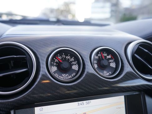 Used 2020 Ford Mustang Shelby GT500 w/ Carbon Fiber Track Pack image 23