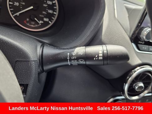 Used 2025 Nissan Sentra S FWD image 22