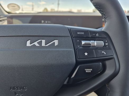 New 2026 Kia Sportage EX AWD/4WD image 19
