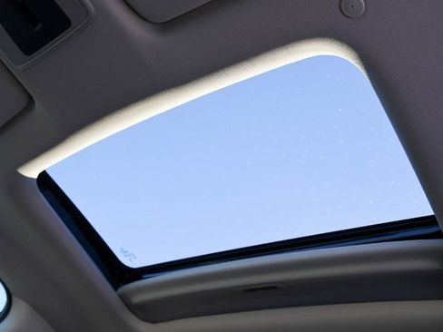 Used 2025 Honda HR-V EX-L image 11