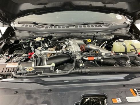 Used 2025 Ford F350 Platinum w/ Tremor Off-Road Package AWD/4WD image 34