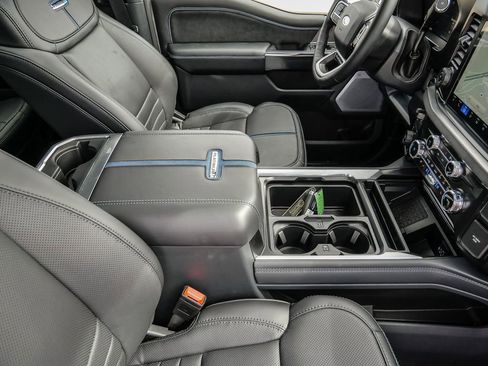 New 2026 Ford F250 Platinum image 17