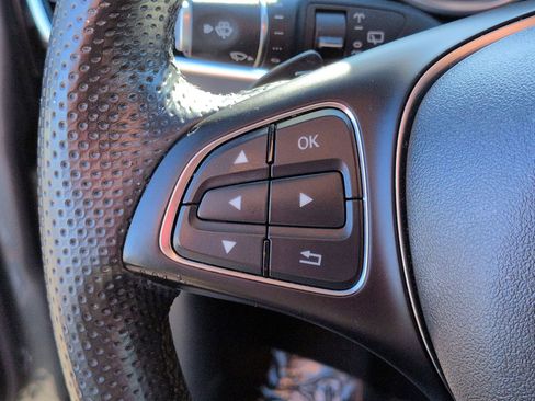 Used 2018 Mercedes-Benz GLE 350 image 17