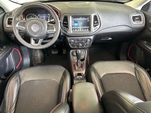 Used 2021 Jeep Compass Trailhawk AWD/4WD image 18