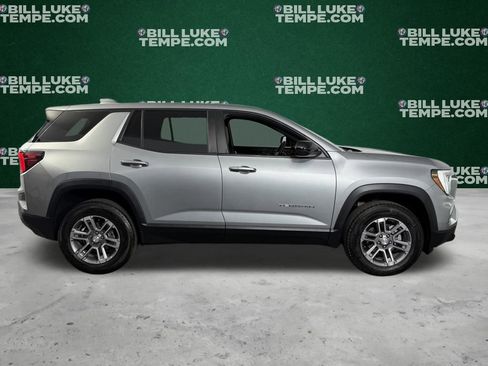 Used 2025 GMC Terrain Elevation image 4
