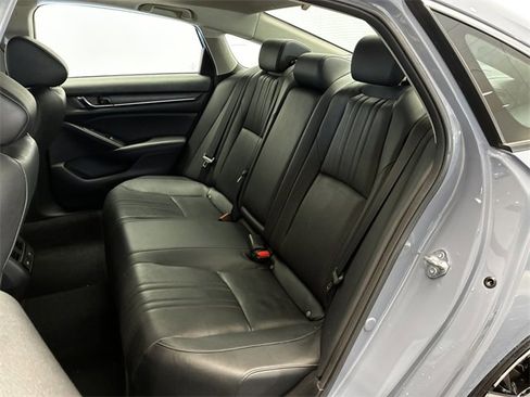 Used 2022 Honda Accord Touring image 22