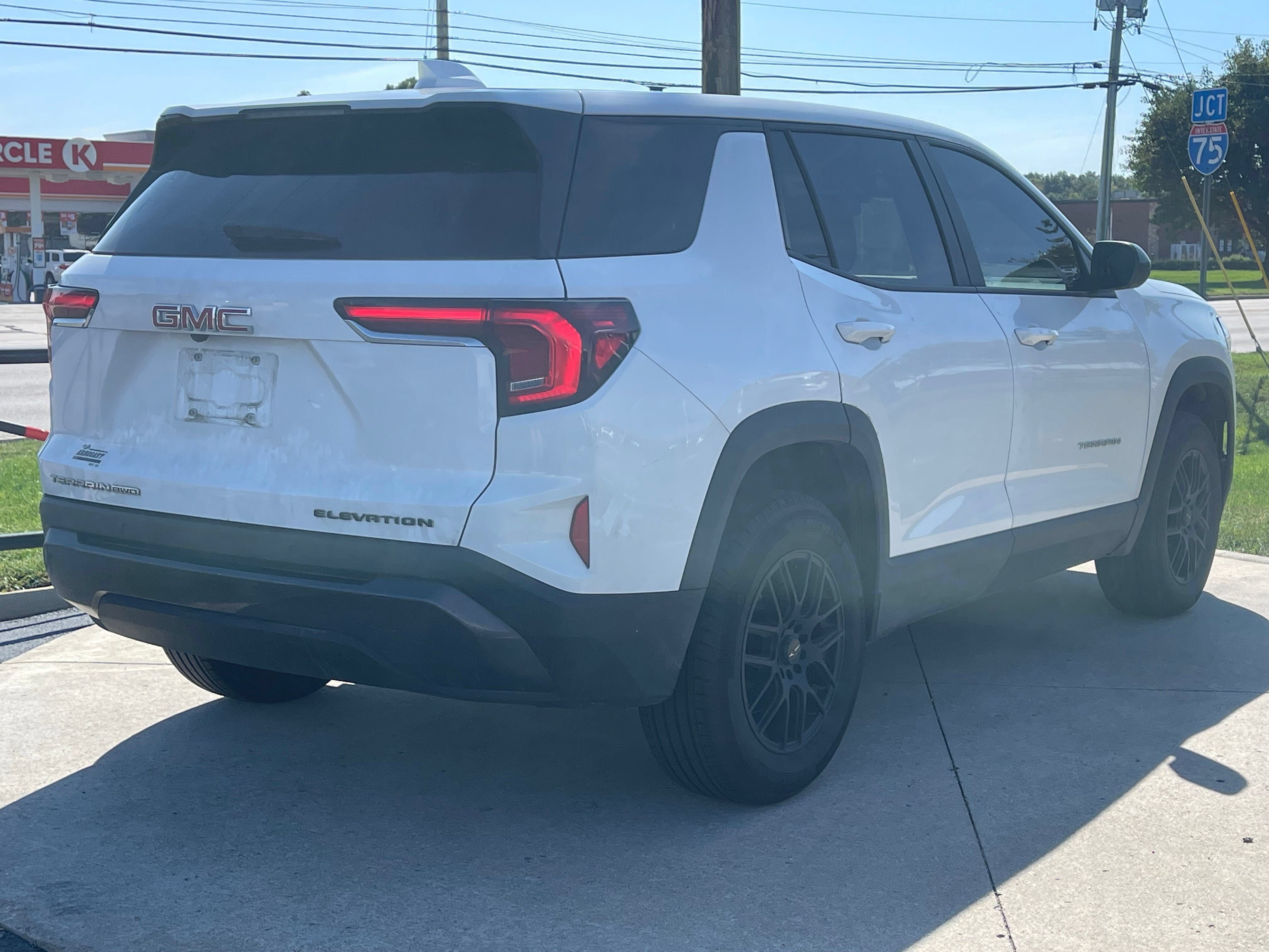 Used 2026 GMC Terrain Elevation AWD/4WD image 7
