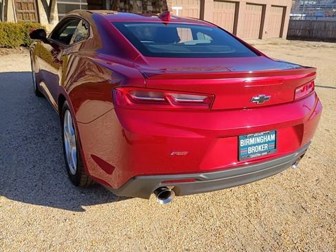 Used 2018 Chevrolet Camaro LT w/ RS Package image 11