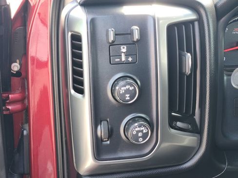 Used 2018 Chevrolet Silverado 1500 LT w/ All Star Edition AWD/4WD image 16