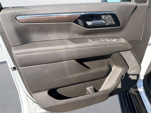 New 2026 Chevrolet Tahoe Premier image 19