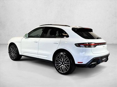 Certified 2025 Porsche Macan Turbo AWD/4WD image 3