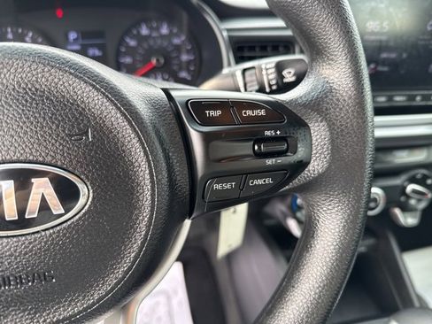 Used 2021 Kia Rio S image 15