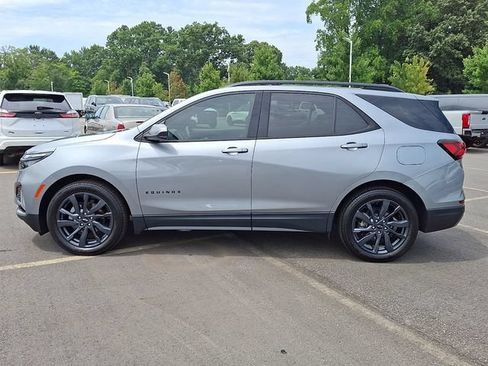 Used 2024 Chevrolet Equinox RS FWD image 8