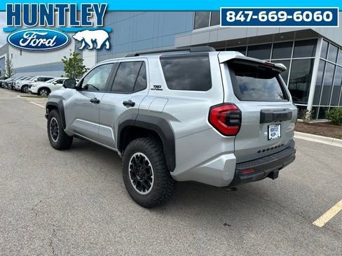 Used 2025 Toyota 4Runner TRD Sport Premium AWD/4WD image 5