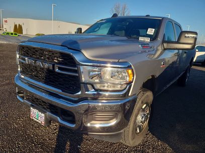 Used 2024 RAM 2500 Tradesman w/ Chrome Appearance Group