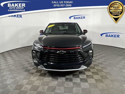 Used 2023 Chevrolet Blazer LT image 3
