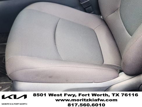 Used 2025 Toyota RAV4 LE AWD/4WD image 23