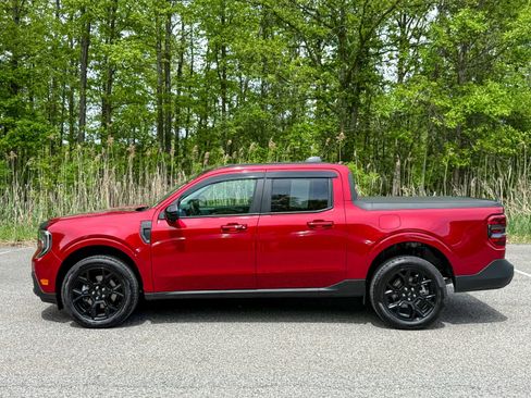 Used 2026 Ford Maverick Lariat w/ Black Appearance Package AWD/4WD image 8