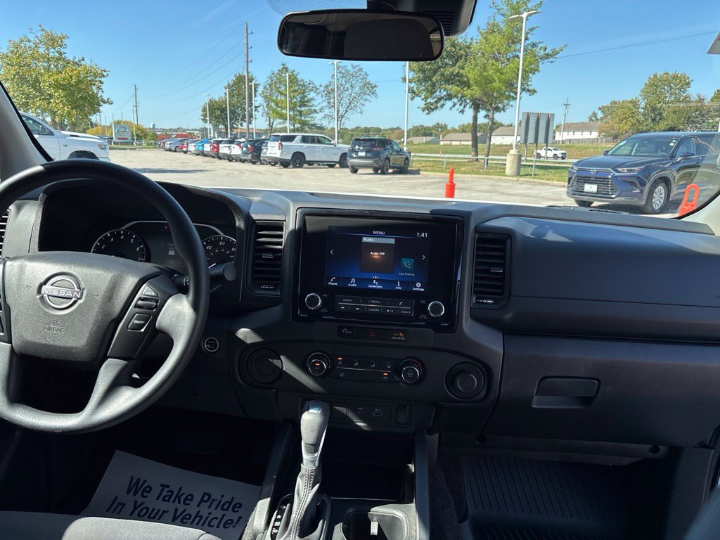 Used 2024 Nissan Frontier S RWD image 19