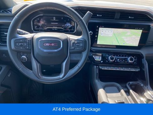 Used 2025 GMC Sierra 2500 AT4 AWD/4WD image 7