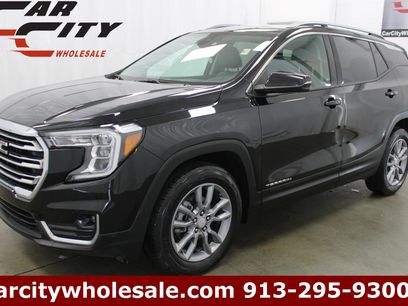 Used 2022 GMC Terrain SLT