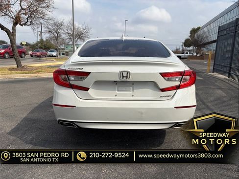 Used 2019 Honda Accord Sport image 5