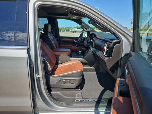 Used 2024 GMC Sierra 1500 Denali Ultimate image 28
