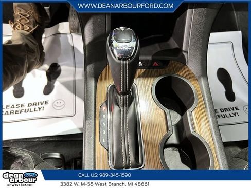 Used 2018 GMC Acadia SLE AWD/4WD image 15