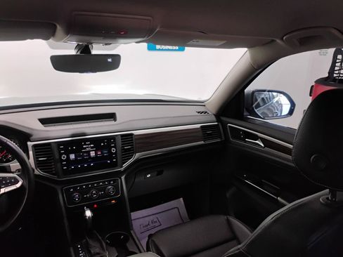 Used 2021 Volkswagen Atlas SE FWD image 12