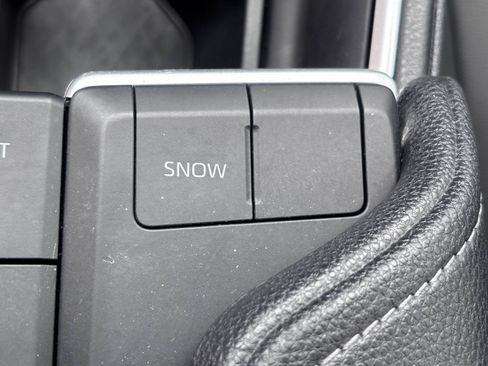 Used 2024 Toyota Grand Highlander FWD image 39