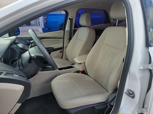 Used 2018 Ford Focus SE image 10