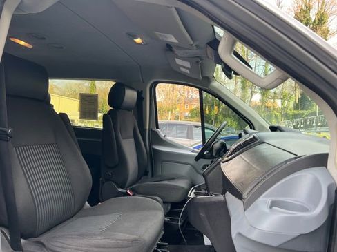 Used 2015 Ford Transit 350 XLT image 28