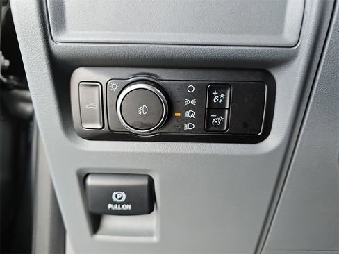 Used 2023 Ford F150 XLT image 23