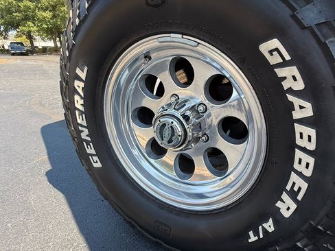 Used 1993 Ford Bronco Eddie Bauer image 23