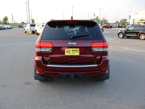 Used 2018 Jeep Grand Cherokee Overland AWD/4WD image 6