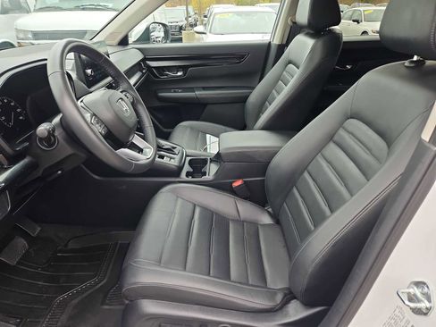 Used 2024 Honda CR-V EX-L image 16