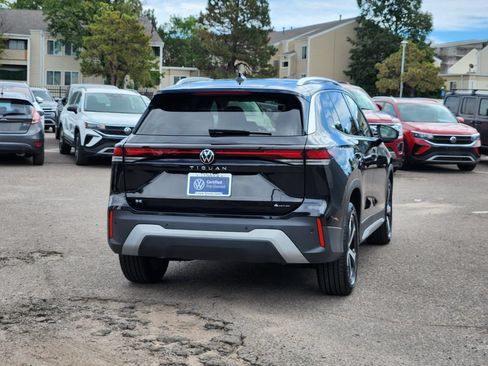 Certified 2026 Volkswagen Tiguan SE AWD/4WD image 7