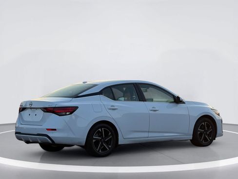 Used 2024 Nissan Sentra SV w/ All-Weather Package FWD image 4