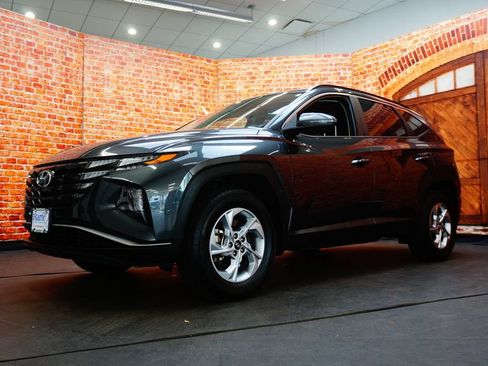 Used 2023 Hyundai Tucson SEL AWD/4WD image 3