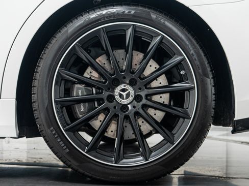 Used 2025 Mercedes-Benz S 580 4MATIC Sedan image 11