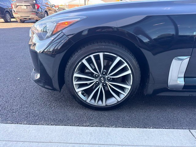 Used 2019 Kia Stinger AWD/4WD image 8