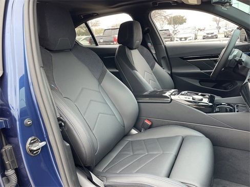 Used 2024 BMW 530i w/ M Sport Package image 27