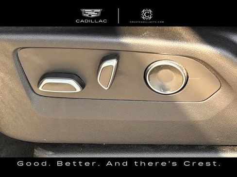 Used 2024 Cadillac Escalade Premium Luxury w/ Performance Package AWD/4WD image 24