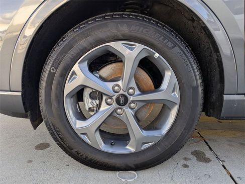 Used 2024 Ford Escape ST-Line image 30