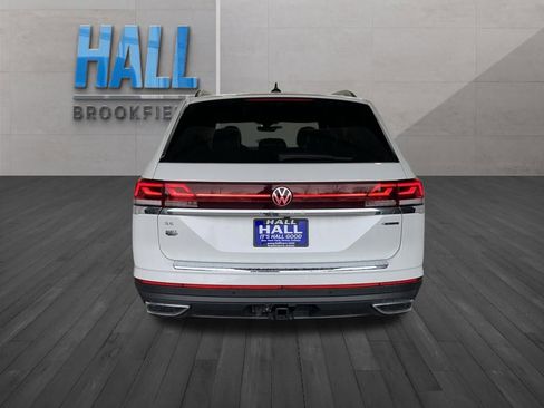 New 2026 Volkswagen Atlas SE image 4